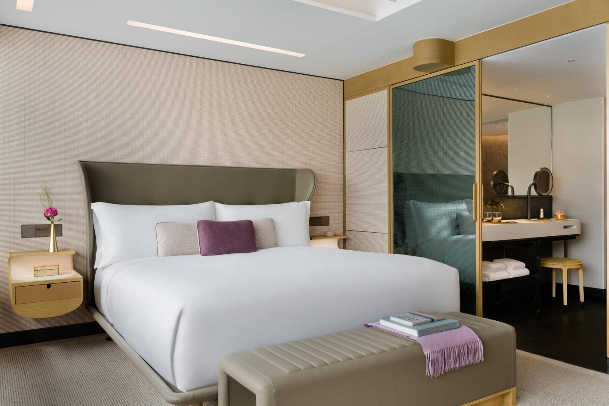 Regent Hotel