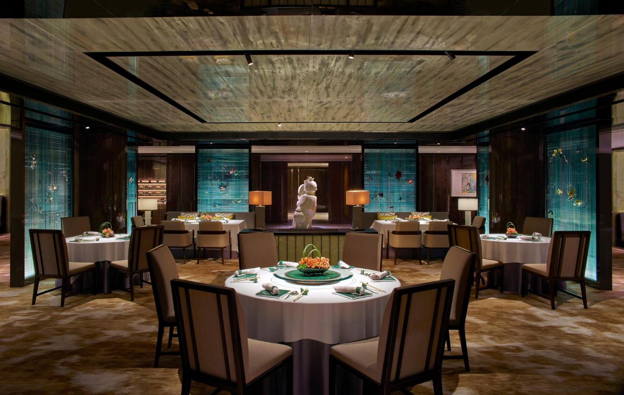 Regent Hotel 5*